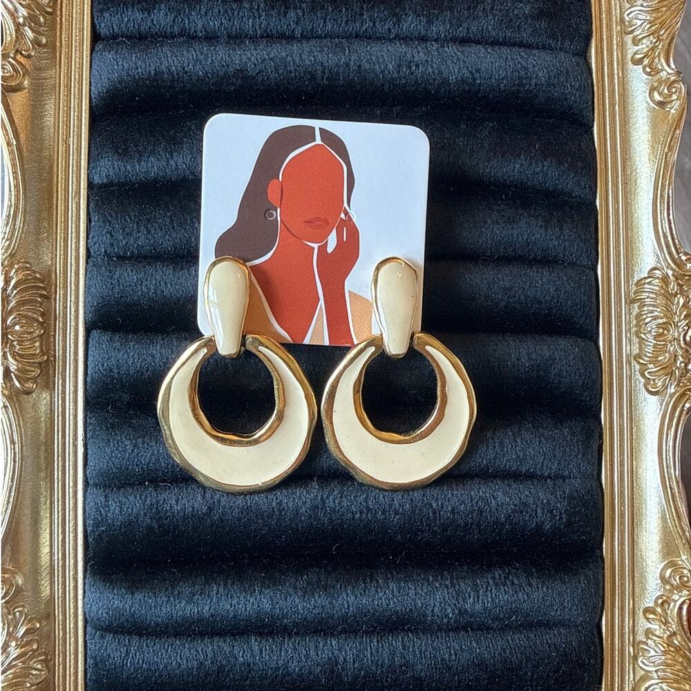 Vintage Trifari TM Clip-On Cream Enamel Door Knocker Earrings Gold Tone 1990s